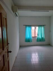 Geylang Road (D14), Shop House #459657081
